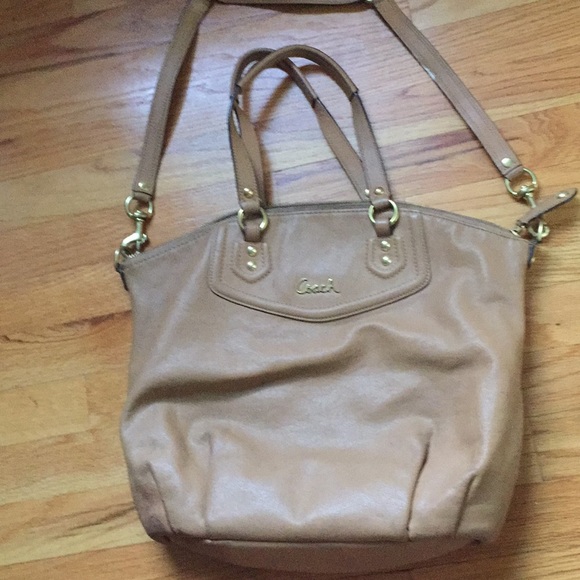 Coach Handbags - Coach Bag